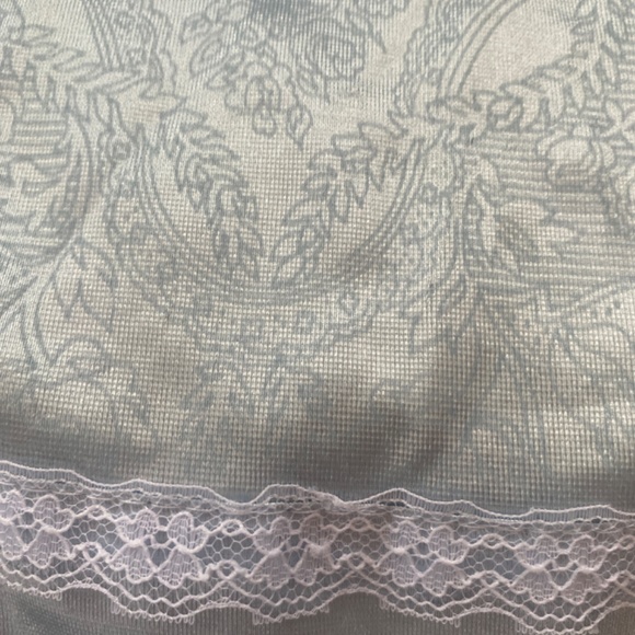 Pillow case - Picture 2 of 3